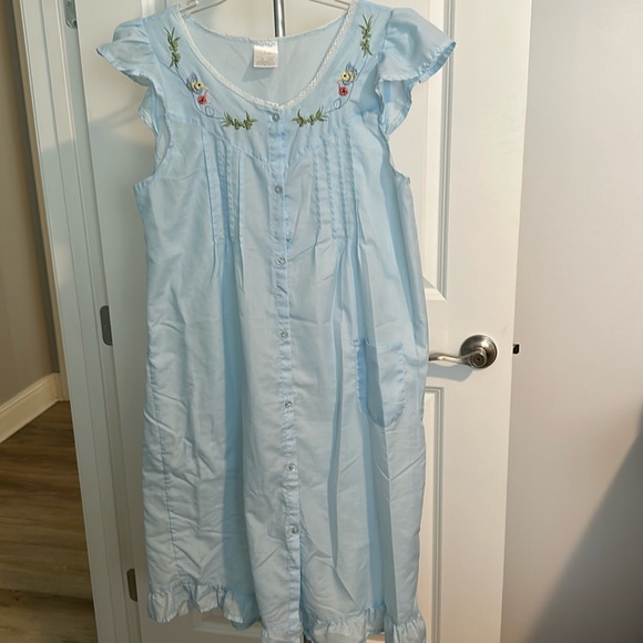 Jolie Other - Jolie Nightgown Blue Size M EUC
